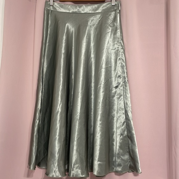 Boohoo skirt - Picture 2 of 3